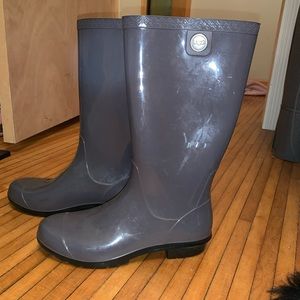 Grey Ugg boots